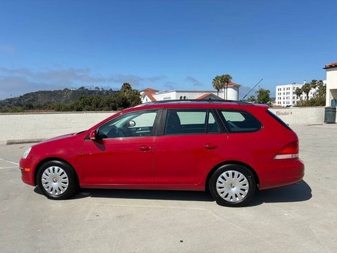Used 2009 Volkswagen Jetta S FWD image 4