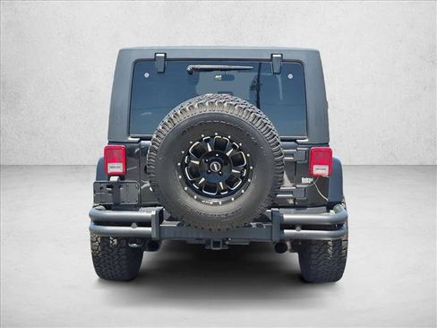 Used 2013 Jeep Wrangler Unlimited Sahara w/ Connectivity Group AWD/4WD image 7