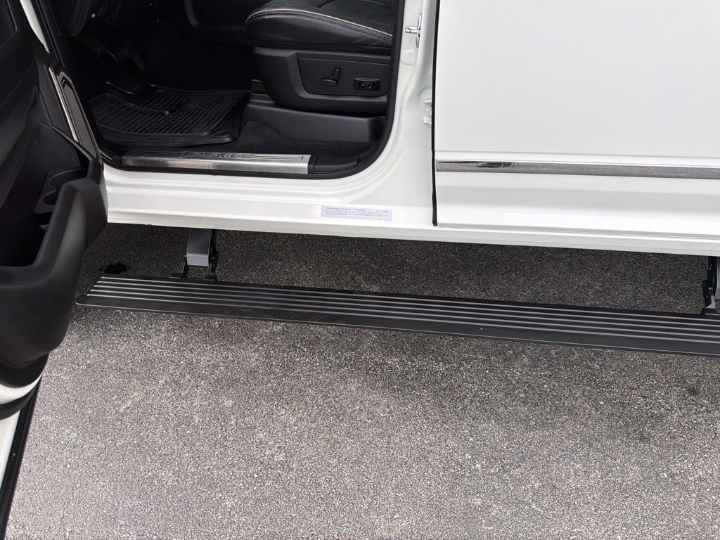 Used 2019 RAM 3500 Limited AWD/4WD image 9