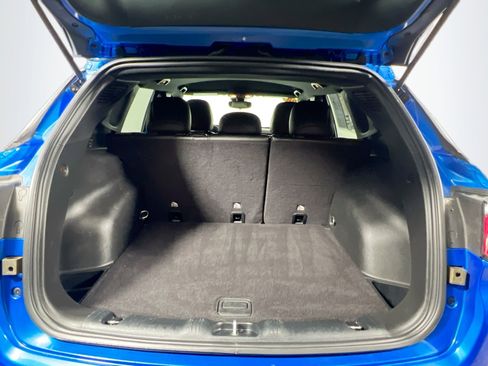 Used 2024 Jeep Compass Latitude image 34