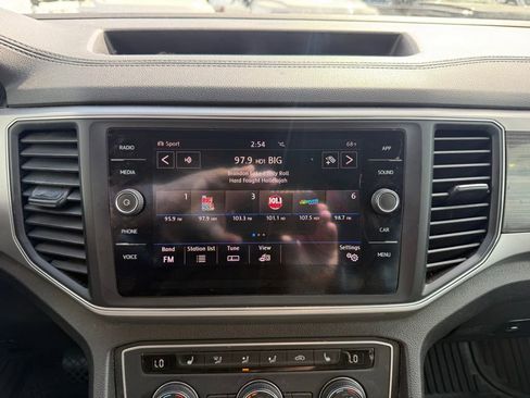 Used 2019 Volkswagen Atlas SE image 7