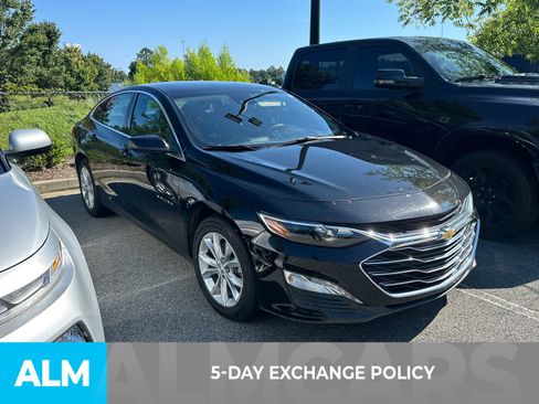 Used 2025 Chevrolet Malibu LT FWD image 3