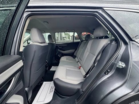 Certified 2022 Subaru Outback Premium AWD/4WD image 18