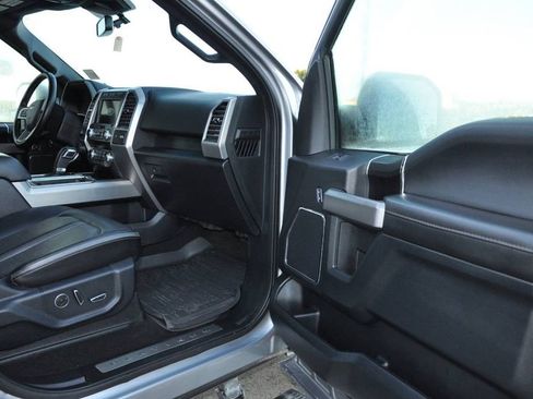 Used 2020 Ford F150 Platinum w/ Equipment Group 701A Luxury image 16