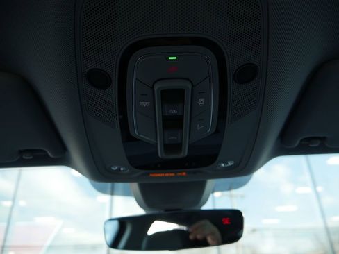 Certified 2023 Audi Q5 2.0T Premium Plus w/ Premium Plus Package image 38