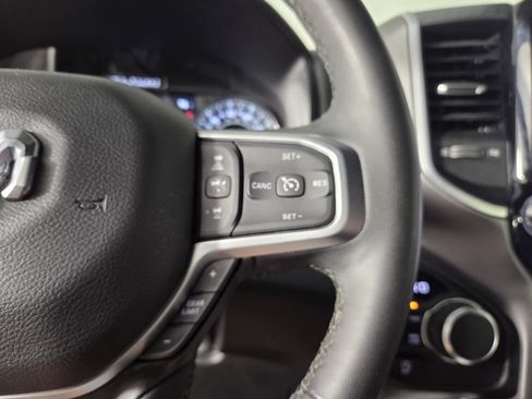 Used 2025 RAM 1500 Big Horn AWD/4WD image 17