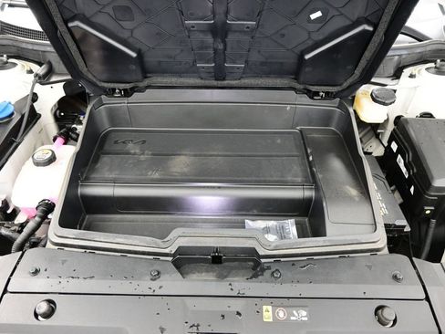 Used 2024 Kia EV6 Light RWD image 27