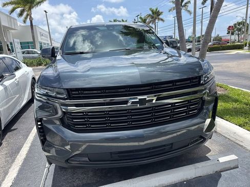 Used 2021 Chevrolet Tahoe LT w/ Rear Media and Nav Package RWD image 4