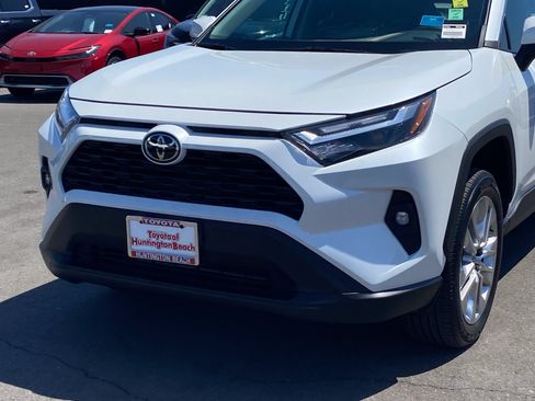 Certified 2025 Toyota RAV4 XLE Premium AWD/4WD image 7