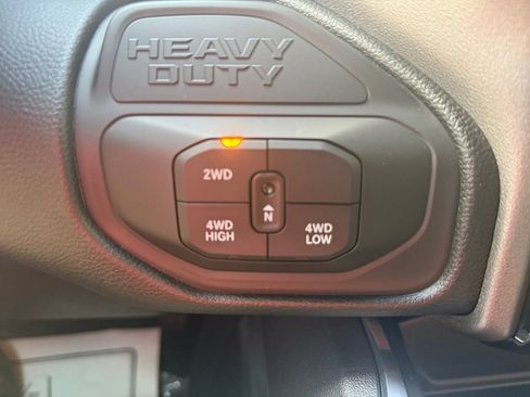 New 2025 RAM 2500 Laramie image 28