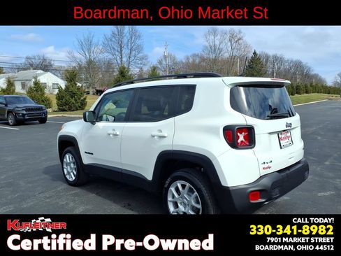 Used 2022 Jeep Renegade Latitude AWD/4WD image 3