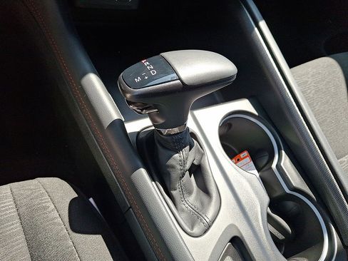 Used 2025 Dodge Durango GT AWD/4WD image 15