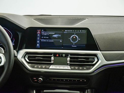 Certified 2022 BMW 330i Sedan w/ M Sport Package image 13