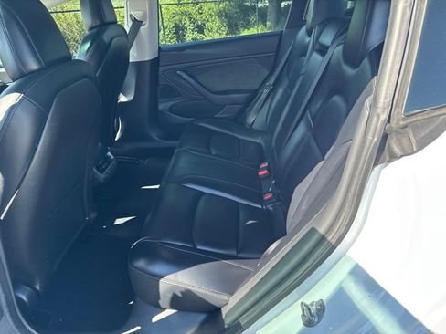 Used 2020 Tesla Model 3 Long Range AWD/4WD image 14