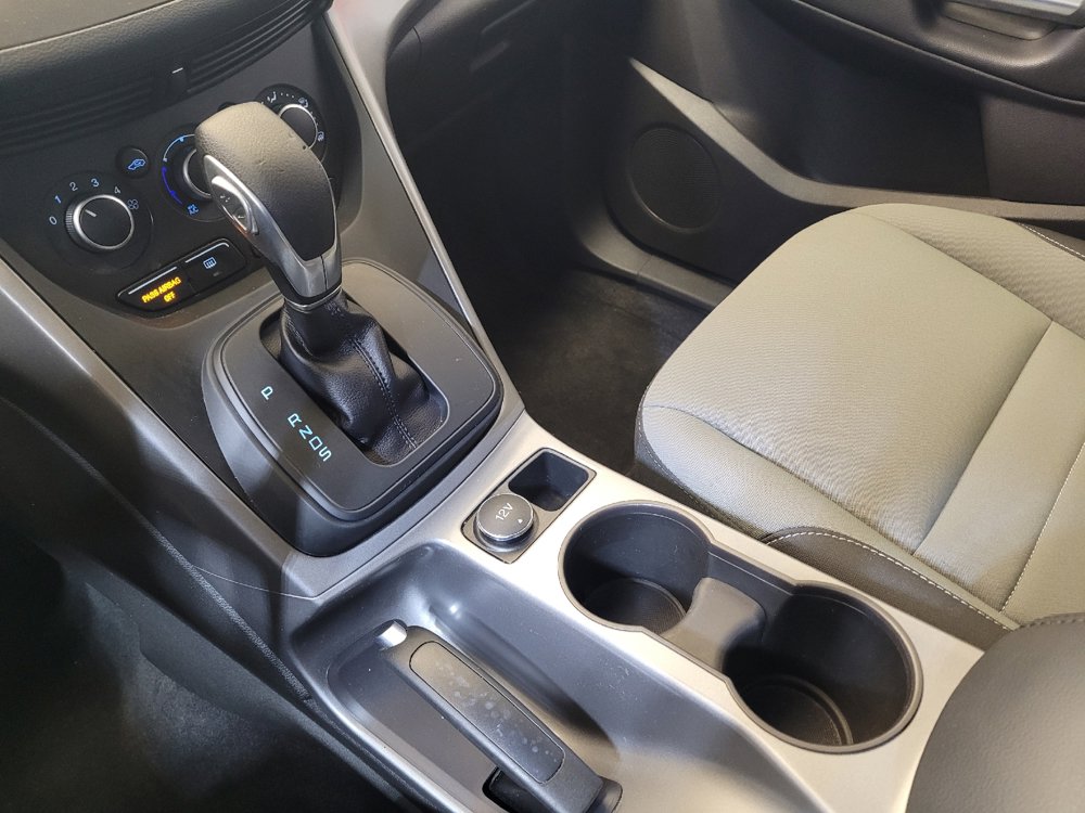 Used 2015 Ford Escape SE FWD image 26