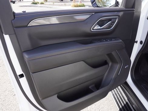 Certified 2024 GMC Yukon AT4 w/ AT4 Premium Plus Package image 16