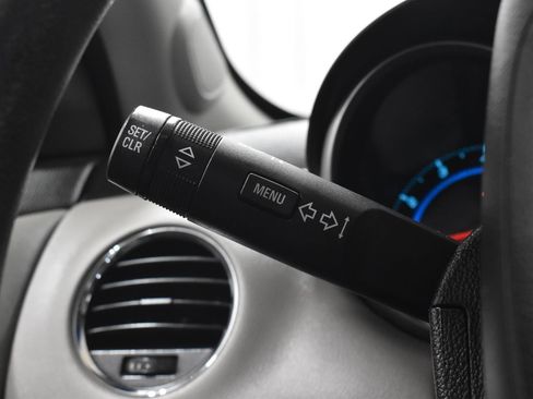 Used 2015 Chevrolet Cruze LT image 11