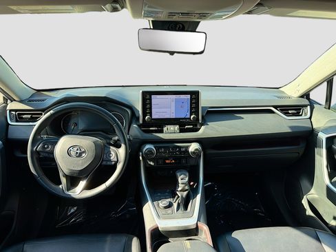 Used 2019 Toyota RAV4 Limited w/ Carpet Mat Package image 16
