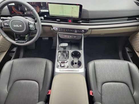 New 2026 Kia Carnival EX FWD image 20