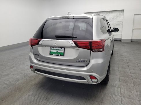 Used 2018 Mitsubishi Outlander SEL image 7