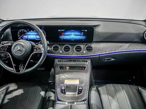 Used 2022 Mercedes-Benz E 350 Sedan image 12