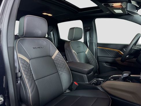 New 2026 GMC Canyon Denali AWD/4WD image 29