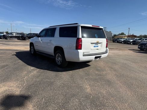 Used 2019 Chevrolet Suburban LT AWD/4WD image 4