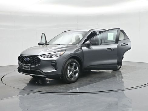 New 2025 Ford Escape ST-Line w/ Equipment Group 301A image 29
