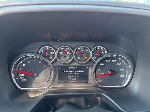 Used 2021 Chevrolet Suburban LT image 26