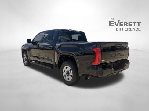 Used 2025 Toyota Tundra SR w/ SR Tow Package AWD/4WD image 5