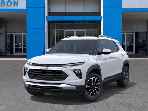 New 2026 Chevrolet TrailBlazer LT FWD image 6
