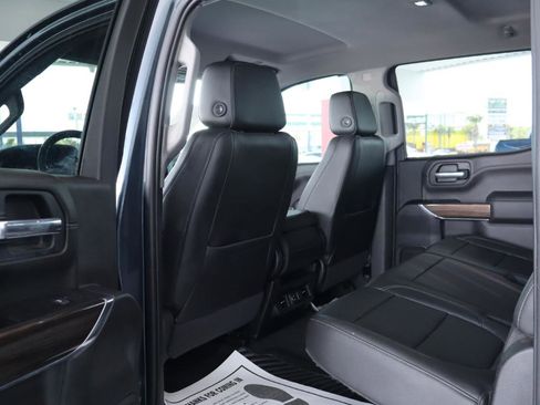 Used 2020 Chevrolet Silverado 1500 LT w/ All-Star Edition image 27