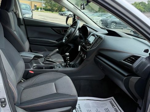 Used 2021 Subaru Crosstrek 2.0i Premium image 17