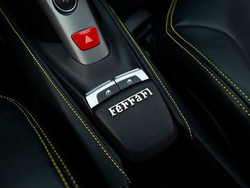 Used 2019 Ferrari 488 GTB image 52