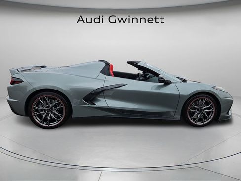 Used 2024 Chevrolet Corvette Stingray Convertible w/ Z51 Performance Package image 4