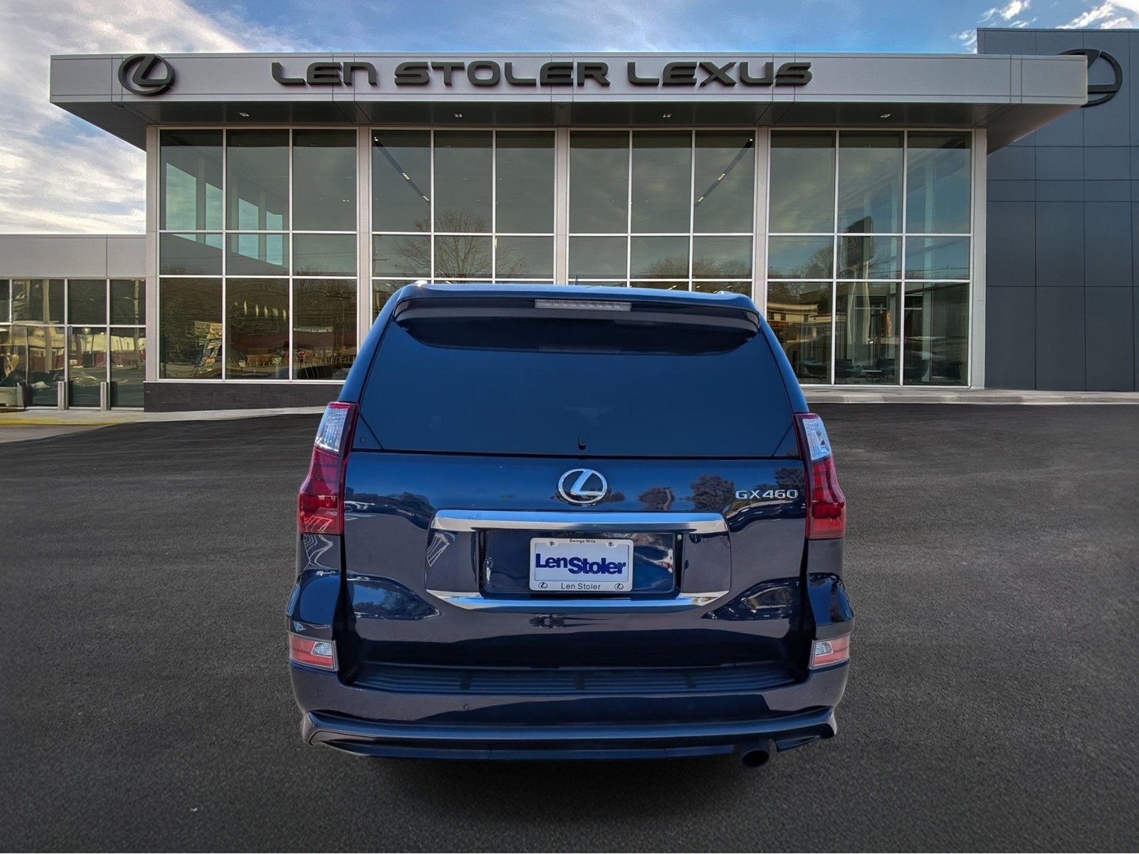 Certified 2022 Lexus GX 460 Premium w/ Accessory Package AWD/4WD image 4