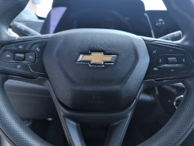 Used 2025 Chevrolet Trax LT FWD image 15