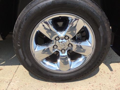 Used 2015 RAM 1500 Big Horn AWD/4WD image 9