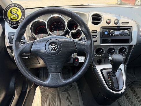 Used 2004 Toyota Matrix FWD image 24