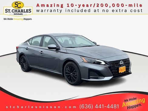 New 2026 Nissan Altima 2.5 SV FWD image 1