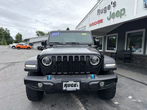 Used 2023 Jeep Wrangler Unlimited w/ Sun & Screen Package AWD/4WD image 2