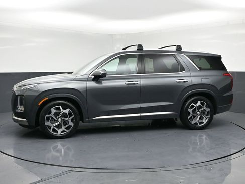 Used 2022 Hyundai Palisade Calligraphy image 2