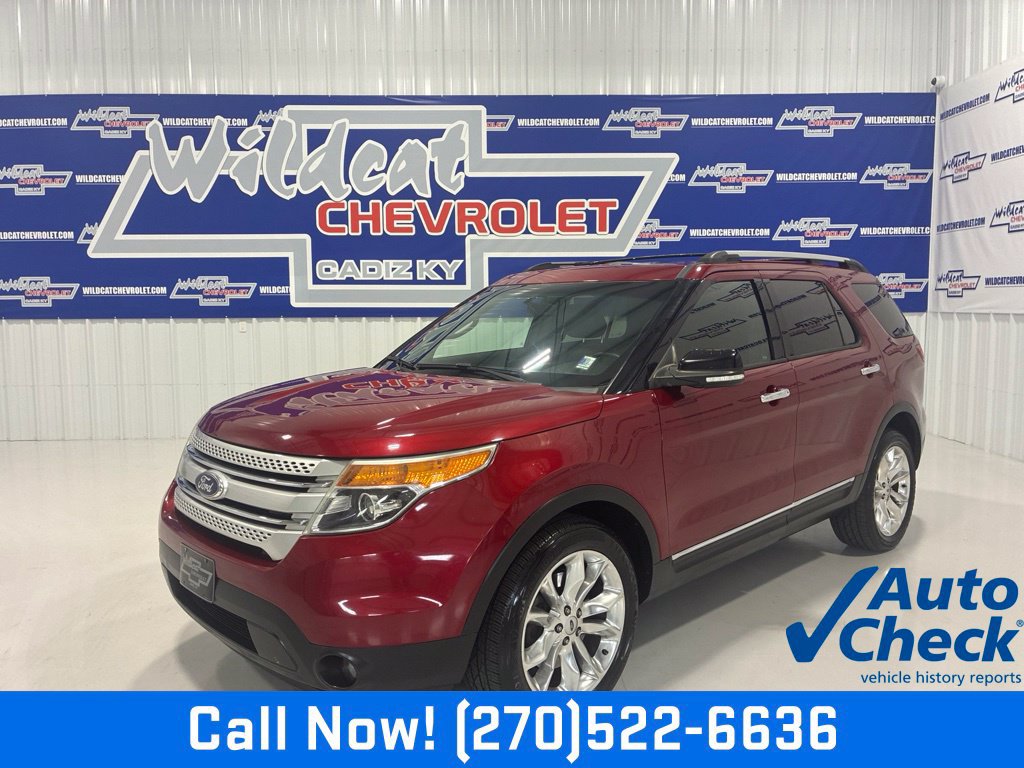 Used 2015 Ford Explorer XLT w/ Equipment Group 202B AWD/4WD image 1