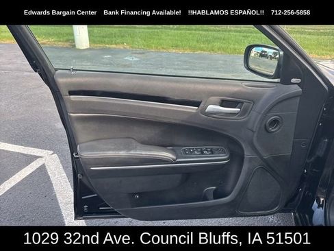 Used 2018 Chrysler 300 S w/ 300S Premium Group image 19