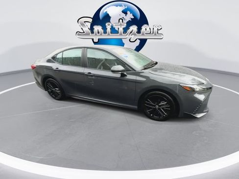 Certified 2025 Toyota Camry SE image 2