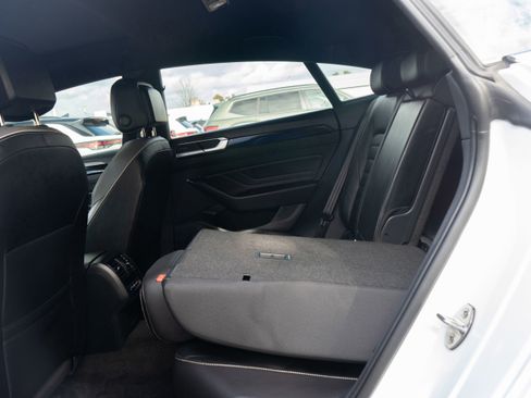 Used 2023 Volkswagen Arteon SEL Premium image 22