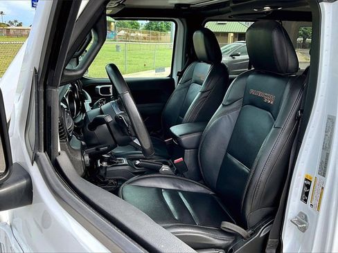 Used 2023 Jeep Wrangler Rubicon 392 w/ Trailer Tow Package image 27