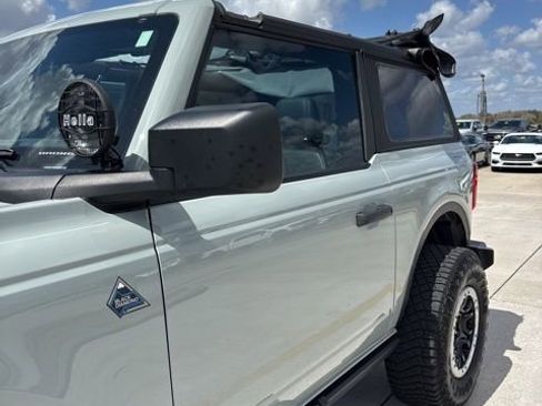 Used 2021 Ford Bronco Black Diamond w/ Sasquatch Package AWD/4WD image 7