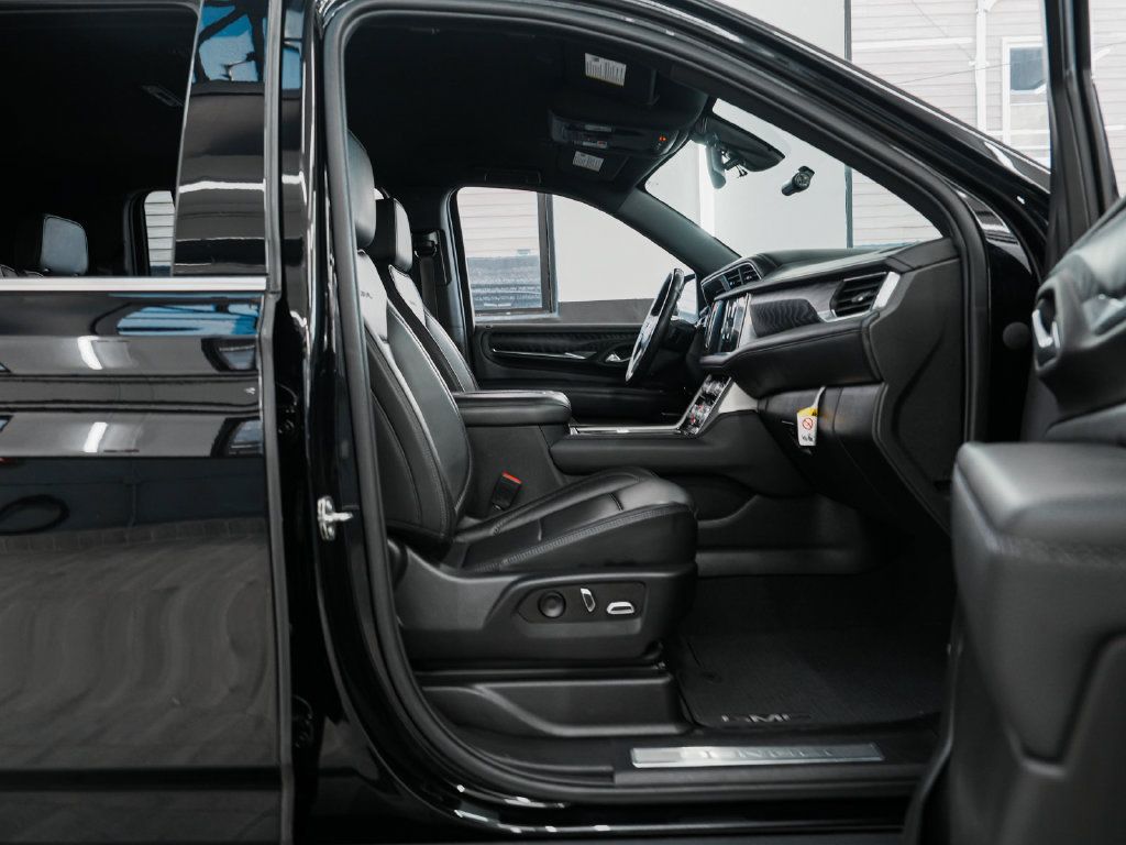 Used 2022 GMC Yukon XL Denali AWD/4WD image 37