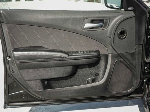 Used 2019 Dodge Charger GT w/ Blacktop Package image 22